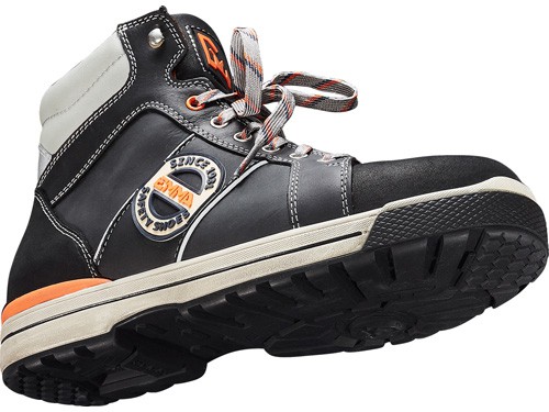 Emma Ruffneck S3 HI 166